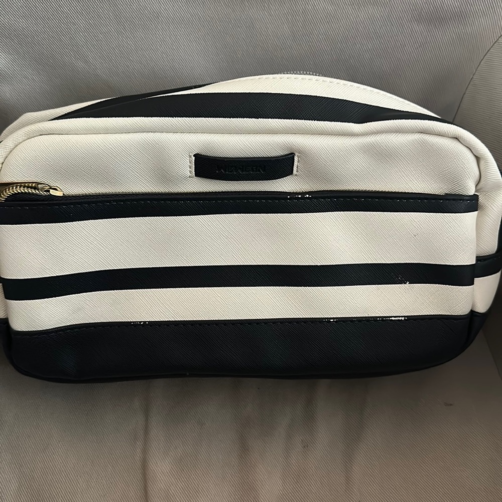 Cosmetic/Toiletries Case